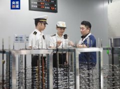 <strong>本年前7个月粤港澳大湾区内地9市进出口</strong>